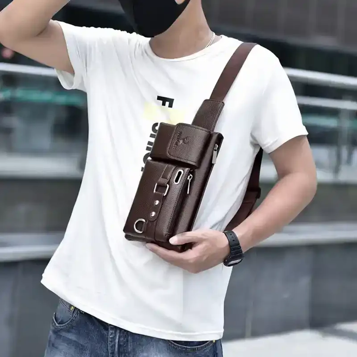 MULTIFUNCTION CROSSBODY BAG